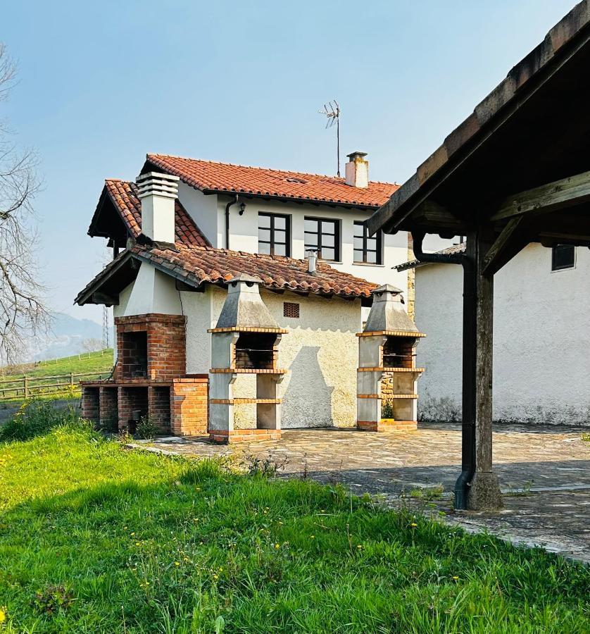 Апартаменты Casa La Maestra Арриондас Экстерьер фото